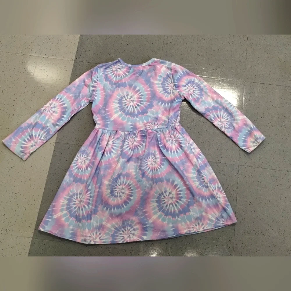 between 6X Girl Tiedye Long Sleeve A-Line coloured patterns spiral swirl dress